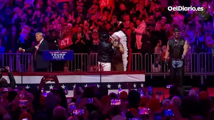 Village People canta (y baila) Y.M.C.A. con Trump en su 'mitin de la victoria'