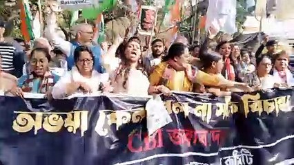 শিয়ালদহকে ঘিরে বিভিন্ন সংগঠনের প্রতিবাদ বিক্ষোভ