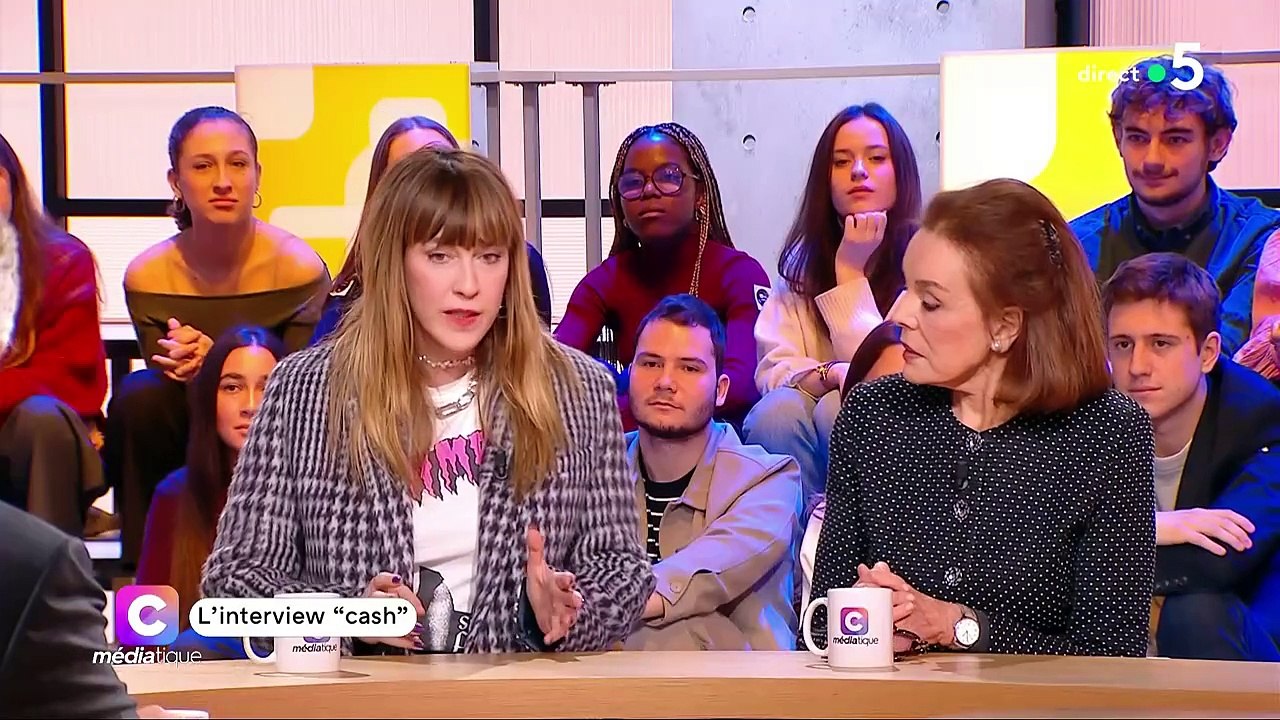 Daphné Bürki dans "C médiatique" sur France 5, le dimanche 19 janvier 2025.