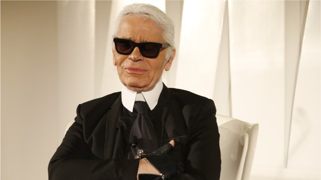 GALA VIDEO - Karl Lagerfeld : soirées avec des stars, icône d’Instagram… 6 ans après sa mort, sa chatte Choupette a toujours la belle vie