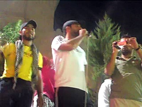 Abdul Rahman Farhoud, Rahmani , chante Zajal à Hama (Syrie), en 2011
