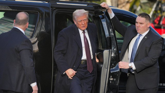 Donald Trump arrive à l'église St John pour un service avant la cérémonie d'investiture