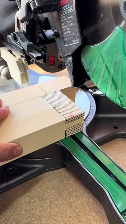How to Create a Cross-Shaped Wood Joint-👀-project2025-#woodworking #diy #joint #japanesejoinery #jig #woodworkingtips #woodcraft