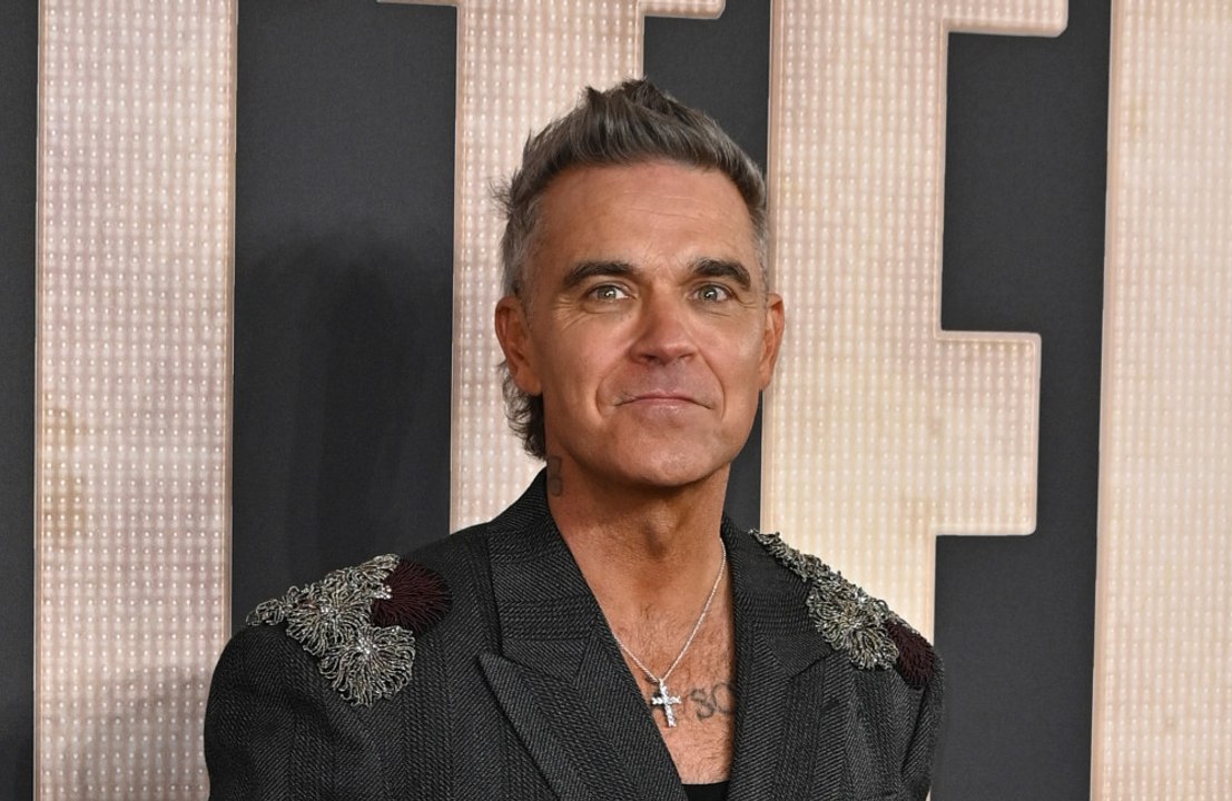 Robbie williams: ufo-podcasts anstatt showbiz-partys