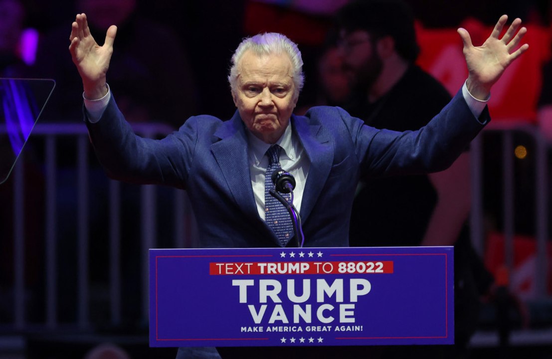 Donald Trump declares Jon Voight, Sylvester Stallone and Mel Gibson 'Mr Ambassador'