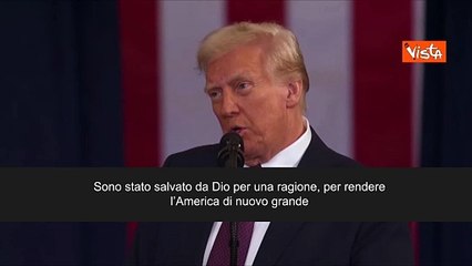 Trump: "Dio mi ha salvato per rendere di nuovo grande l'America"