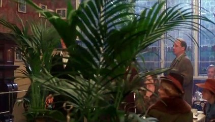 An Awfully Big Adventure 1995 ‧ Comedy/Romance