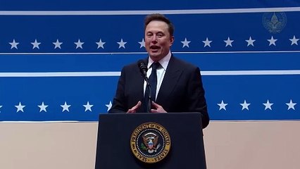 Elon Musk é acusado nas redes de fazer gesto Nazista