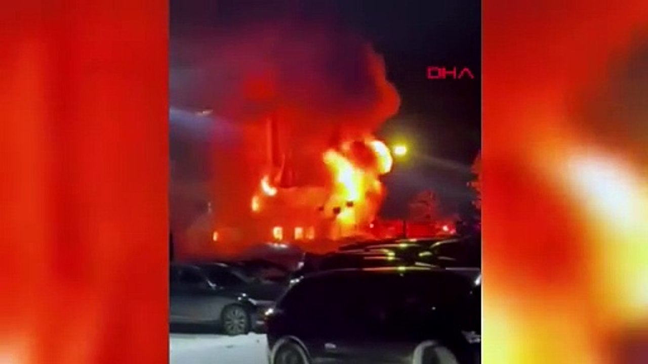Bolu'da Kartalkaya Kayak Merkezi'nde otel yangını -1