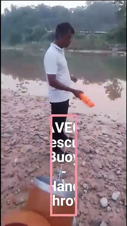 HAND THROW DEMO for AAVEGA Rescue Buoy for river rescue application