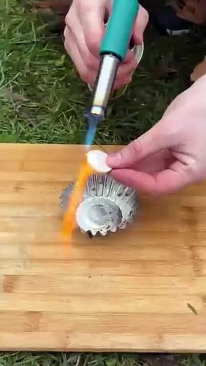 🔥🌧️Matches, Cardboard, Wax- Survival Fire Hack#survival #outdoors #camping#bushcraft #asmr#nature