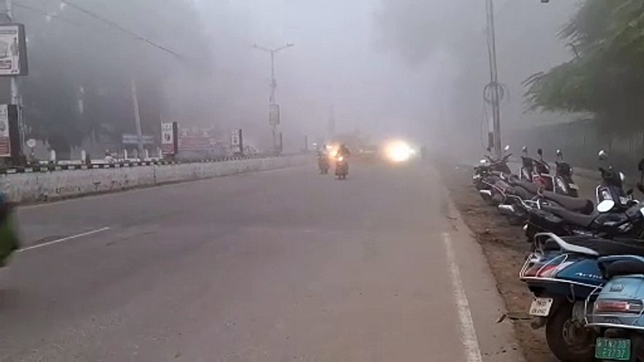 வேலூரில் கடும் பனிமூட்டம்! வாகன ஓட்டிகளுக்கு எத...