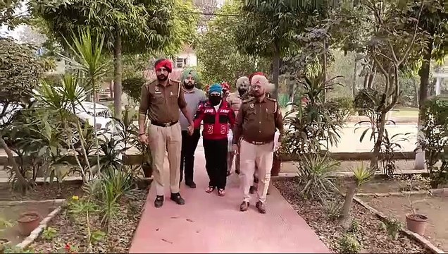 ਪਟਿਆਲਾ ਪੁਲਿਸ ਨੂੰ ਮਿਲੀ ਵੱਡੀ ਸਫਲਤਾ, ਹਰਿਆਣਾ ਪੁਲਿਸ ਦੇ ਭਗੌੜੇ ਨੂੰ 3.30 ਕਿਲੋ ਸਮੈਕ ਅਤੇ 6 ਲੱਖ 50 ਹਜ਼ਾਰ ਦੀ ਡਰੱਗ ਮਨੀ ਸਮੇਤ ਗ੍ਰਿਫ਼ਤਾਰ ਕੀਤਾ