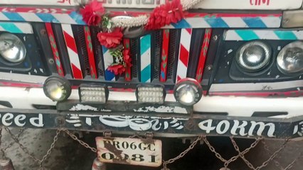 सड़क दुर्धटना में एक महिला की मौत एक घायल।