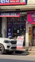 ਪਾਬੰਦੀਸ਼ੁਦਾ ਨਸ਼ੀਲੇ ਪਦਾਰਥਾਂ ਅਤੇ 300 ਪ੍ਰੇਗਾ ਕੈਪਸੂਲਾਂ ਸਮੇਤ ਦੋ ਵਿਅਕਤੀ ਗ੍ਰਿਫ਼ਤਾਰ, ਦੁਕਾਨ ਨੂੰ ਮੌਕੇ 'ਤੇ ਸੀਲ ਕਰ ਦਿੱਤਾ ਗਿਆ