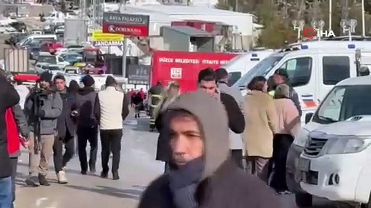 Alevlere teslim olan otelde acı bekleyiş