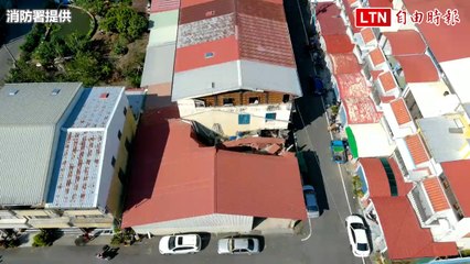 6.4地震撼動南台灣釀44傷 高雄、台東落石坍方緊急搶通（消防署提供）