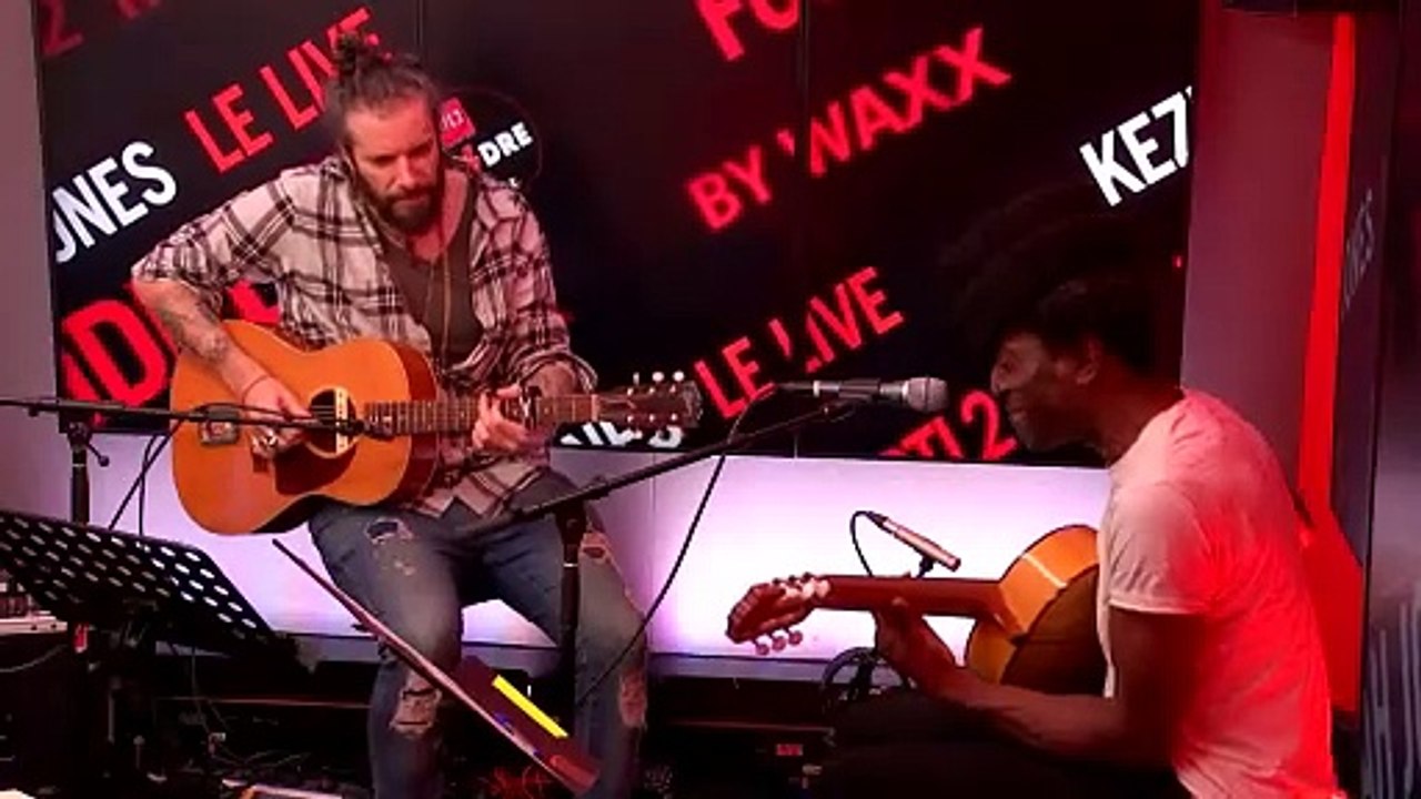Keziah Jones et Waxx interprètent "Melissa" en live dans Foudre
