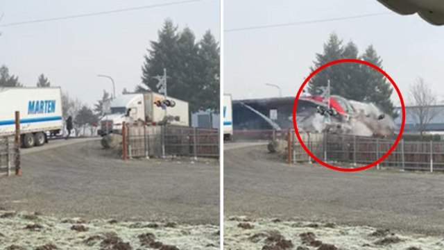 Il tir supera l'asta levatoia del passaggio a livello e viene travolto dal treno in corsa