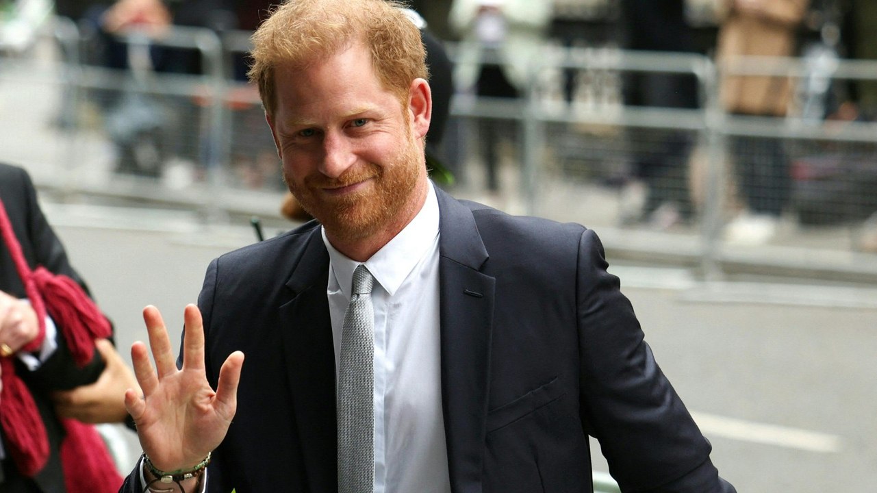 Prinz Harry zerrt Boulevardpresse vor Gericht