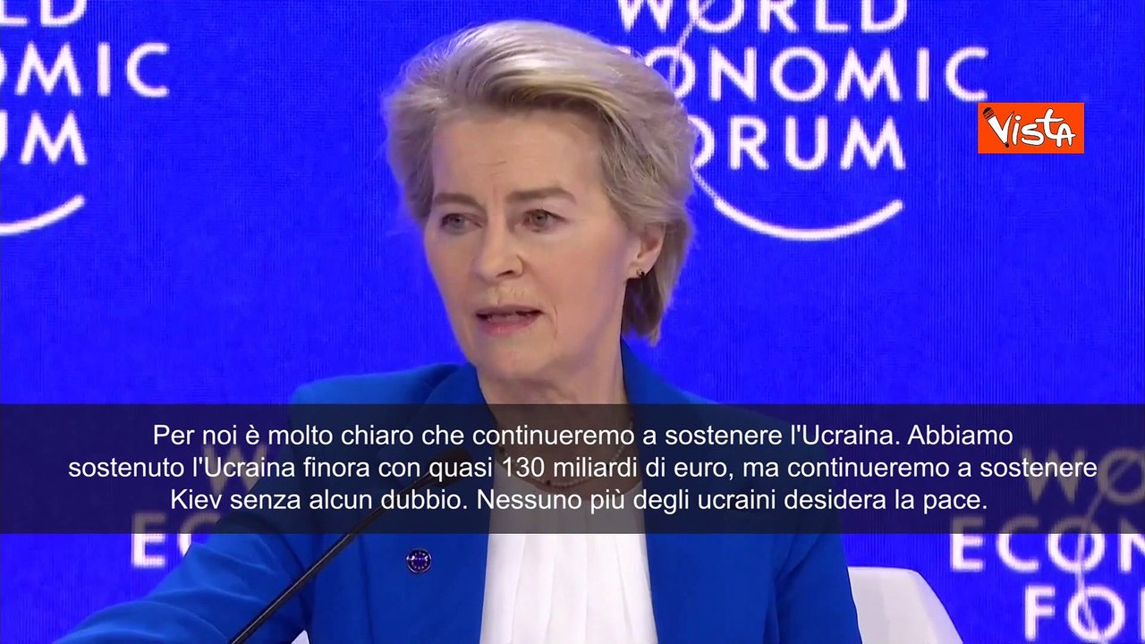 Von der Leyen con Schwab a Davos: "Continueremo a sostenere l'Ucraina"
