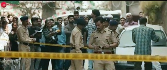 Aakhir Palaayan Kab Tak Movie