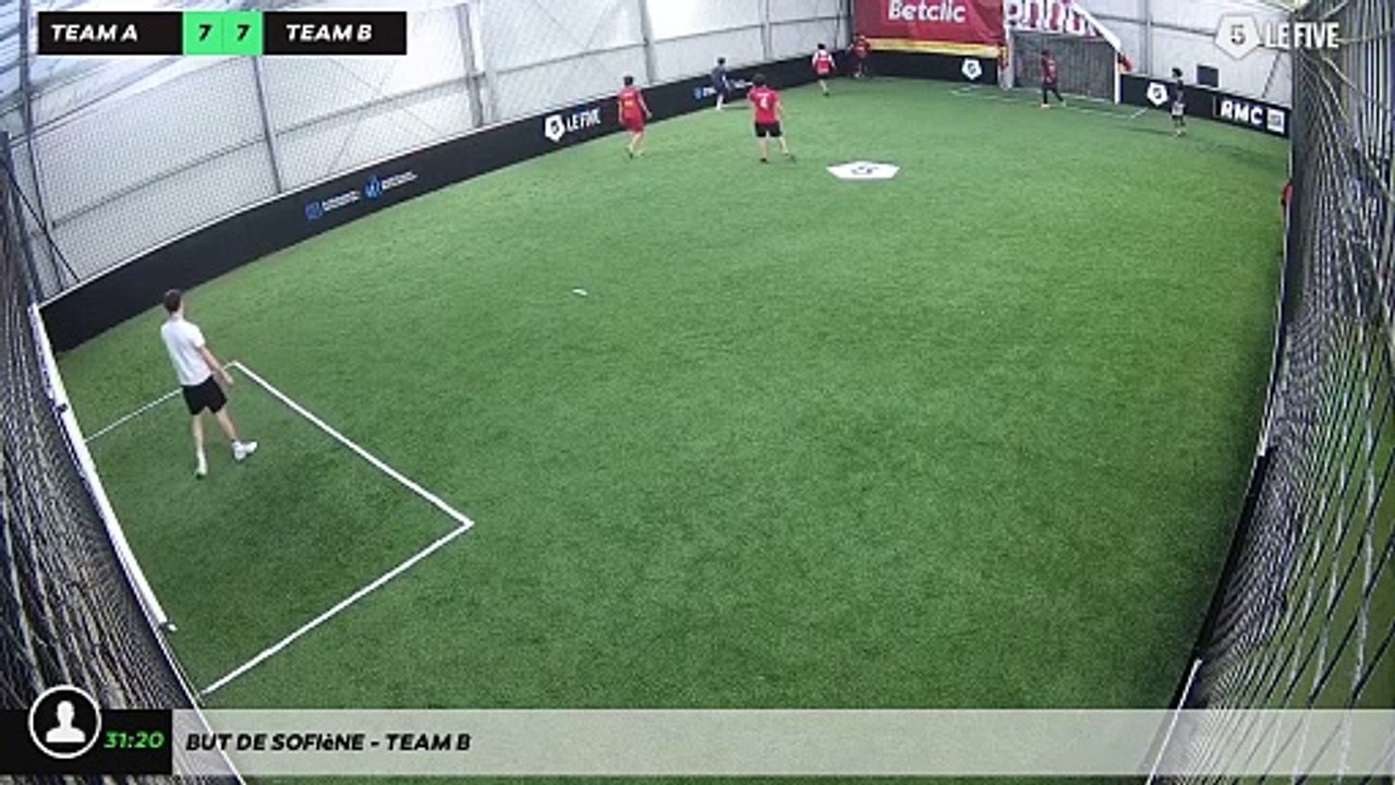 But de Sofiène - Team B