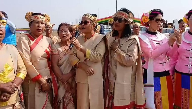 দেশী- বিদেশী পৰ্যটকৰ উপস্থিতিত আজিৰে পৰা আৰম্ভ হ'ল তৃতীয় টাই জনগোষ্ঠীয় সাংস্কৃতিক মহোৎসৱ আৰু প্ৰথম আন্তঃৰাষ্ট্ৰীয় টাই যুৱ মহোৎসৱ ২০২৫