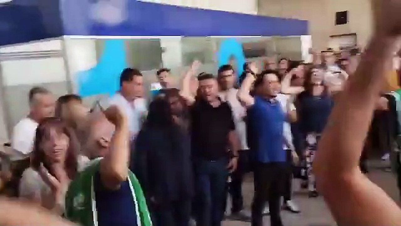 "Unidad de los trabajadores y al que no le gusta se jode": los trabajadores del PAMI en alerta por los despidos y el vaciamiento