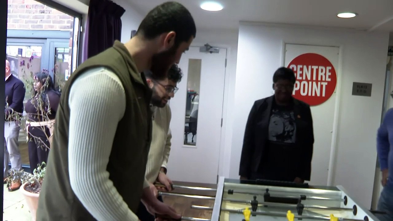 Prince William shadowboxes during homelessness charity visit