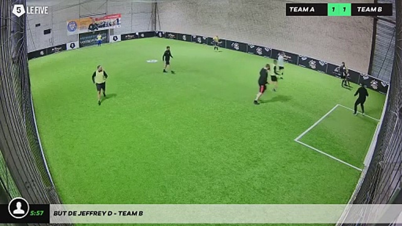 But de Jeffrey D - Team B