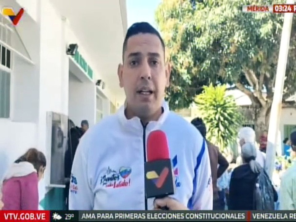 Mérida | Pacientes con discapacidad auditiva beneficiados con jornada de atención especial