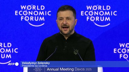 Zelensky pede em Davos uma Europa 'unida' em defesa