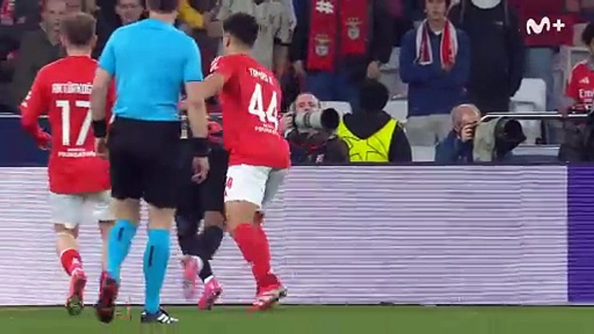 Borussia Dortmund 2 3 Barcelona - X1080