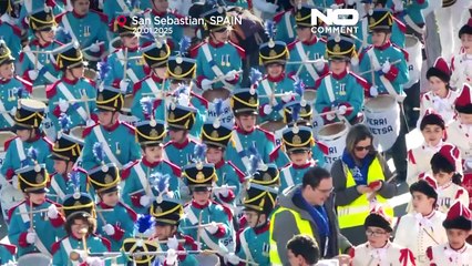 مهرجان تامبورادا: 28 ألف مشارك يحتفلون بالتقاليد العريقة في سان سيباستيان الإسبانية