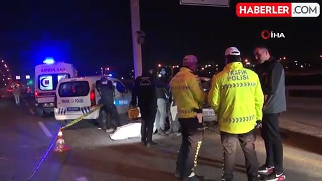 Ankara'da Kontrolden Çıkan Otomobil Bariyerlere Saplandı: 1 Ölü