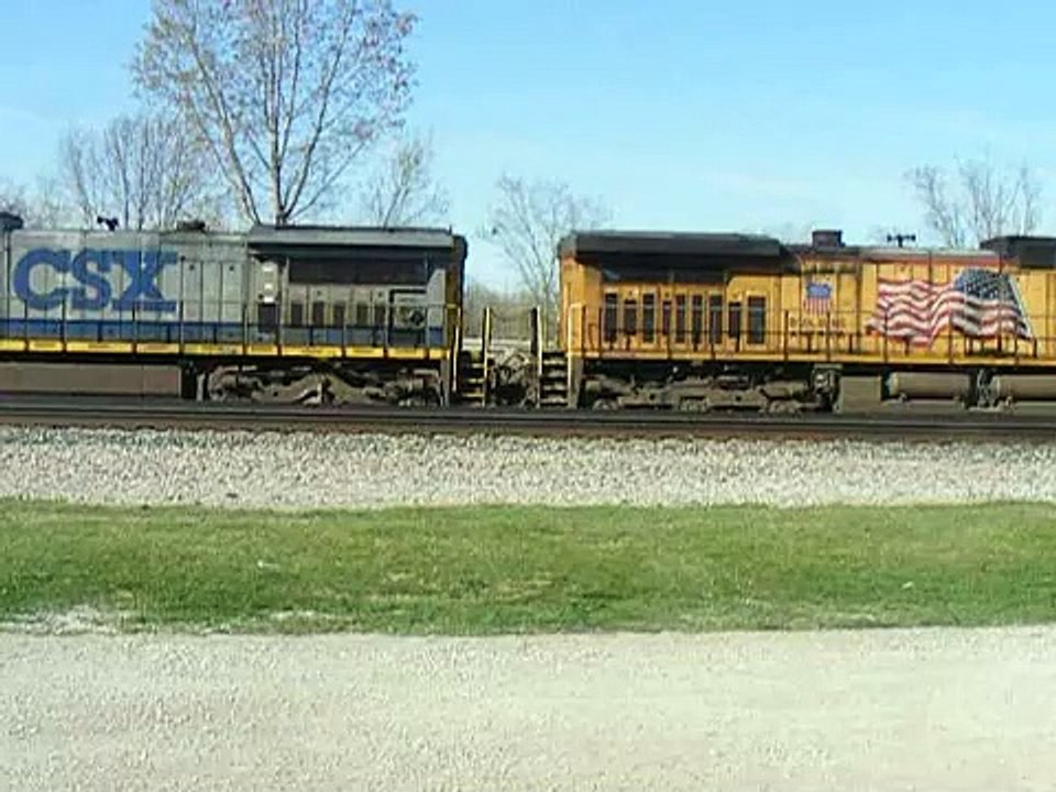 CP Train 199 rolls through Watertown wi 4_18_15