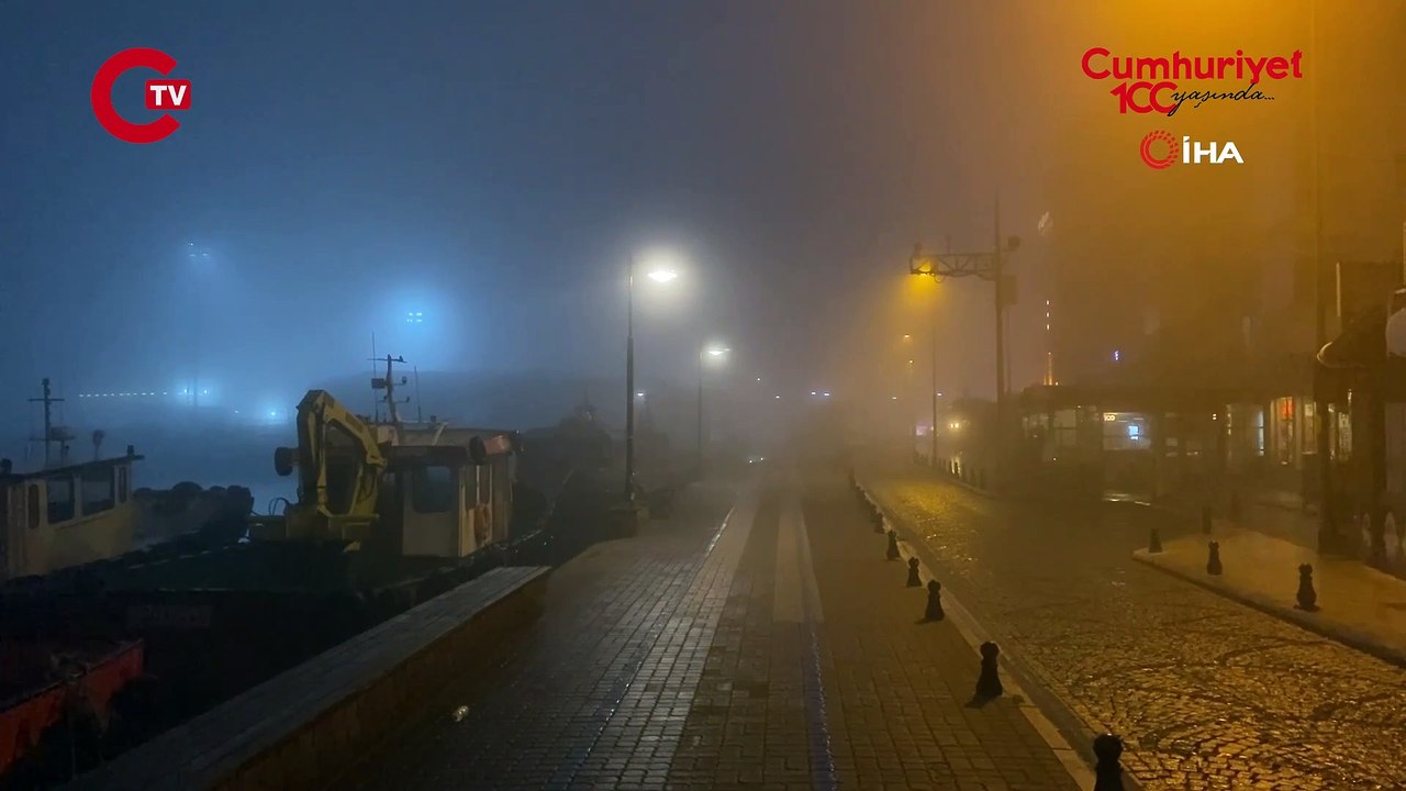 Çanakkale Boğazı sis nedeniyle gemi trafiğine kapatıldı!