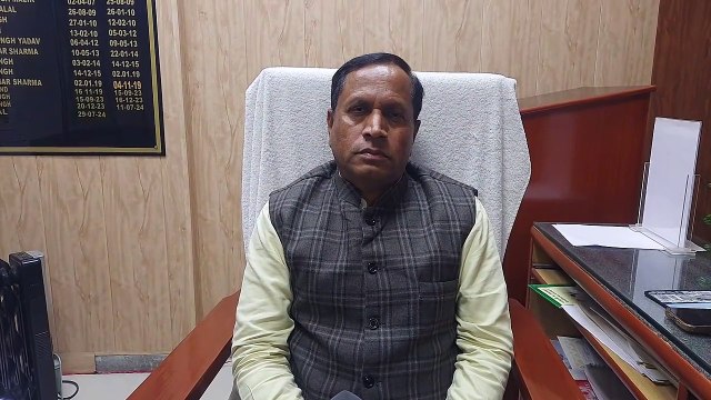 प्रदेश की नायब सरकार की ओर के किसानों और युवाओं और महिलाओ को ड्रोन पायलट बनाने के लिए प्रशिक्षण दिया जाएगा। ड्रोन दीदी का भी इसमें प्रस्ताव है जिसमें हर जिले में 2 से 3 महिलाओं को ड्रोन दिए जा रहे