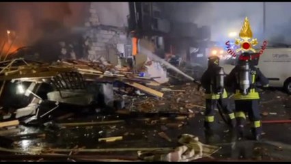 Catania, 14 feriti nel crollo di una palazzina, 1 in condizioni serie