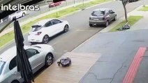 Vídeo: motorista perde o controle, bate em veículo estacionado e capota no Paraná