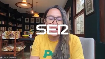 Karla Sofía Gascón denuncia "insultos, amenzas y vejaciones"