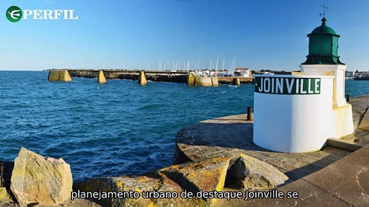 "Cidades brasileiras com planejamento urbano em destaque, Adam Sandler e deportados dos EUA em BH"