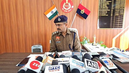 तावडू के खोरी कलां गांव के पंचायत घर प्रांगण से मिली डेड बॉडी