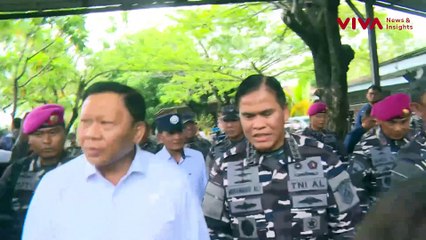 TNI AL Bongkar Pagar Laut Tangerang Gunakan Tank ini