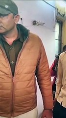 DONE रिटायर्ड पुलिसकर्मी घंटे के हिसाब से युवक और युवतियों को दे रहा था कमरे , अवैध गतिविधियां की आशंका के चलते रहवासियों ने की पुलिस को शिकायत।
