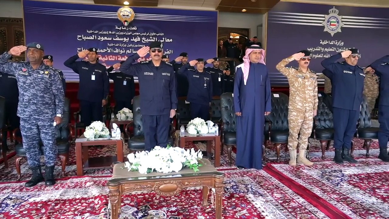 النواف لخريجي مدرسة الشرطة: كونوا مثالاً يحتذى به
