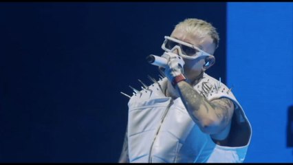 Lazza conquista la sua Milano, oltre due ore di show tra tanti amici