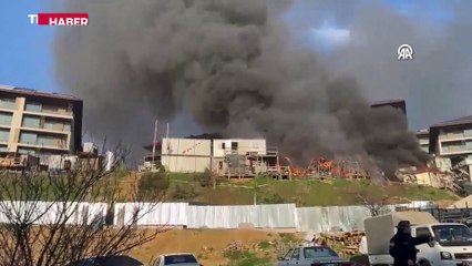 İstanbul'da işçilerin kaldığı konteynerlerde yangın