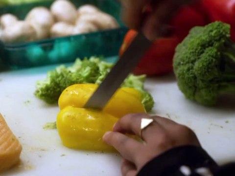 Hello Mini Season 2 Episode 1 - Get Ready To Die, Mini